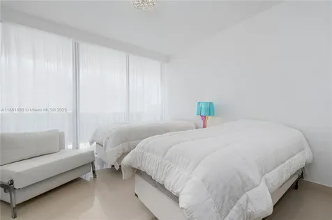 5875 Collins Avenue Miami Beach FL 33140
