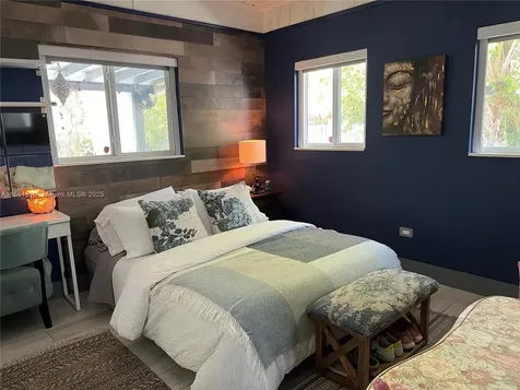 1900 Keystone Boulevard North Miami FL 33181