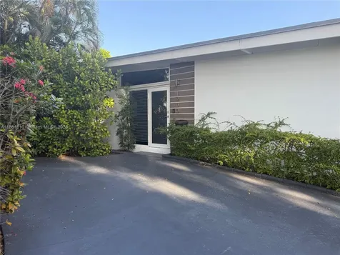 1900 Keystone Boulevard North Miami FL 33181