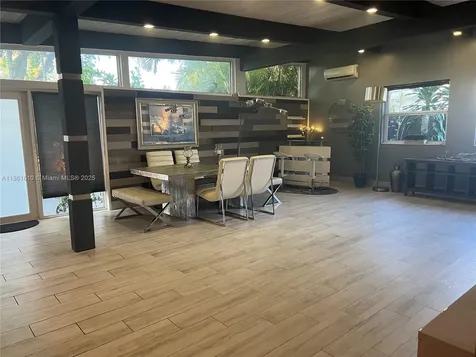 1900 Keystone Boulevard North Miami FL 33181