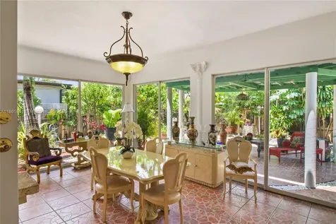 6101 SW 13th Terrace West Miami FL 33144
