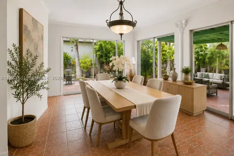 6101 SW 13th Terrace West Miami FL 33144