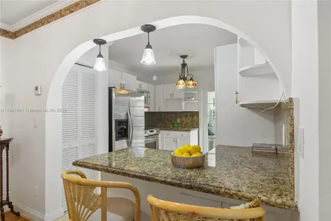6101 SW 13th Terrace West Miami FL 33144