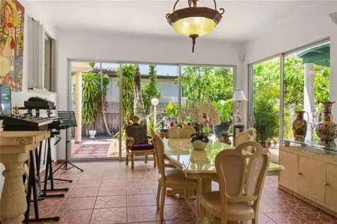 6101 SW 13th Terrace West Miami FL 33144