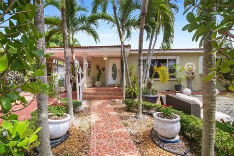 6101 SW 13th Terrace West Miami FL 33144