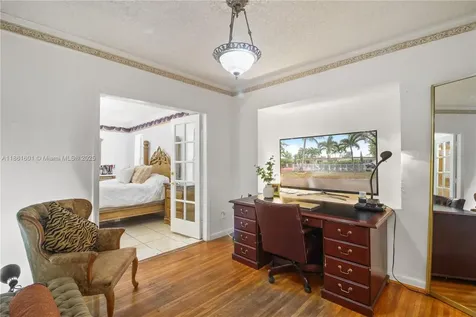 6101 SW 13th Terrace West Miami FL 33144