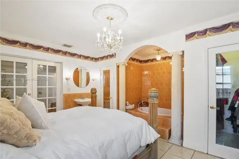 6101 SW 13th Terrace West Miami FL 33144