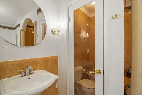 6101 SW 13th Terrace West Miami FL 33144