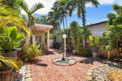 6101 SW 13th Terrace West Miami FL 33144