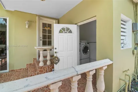 6101 SW 13th Terrace West Miami FL 33144