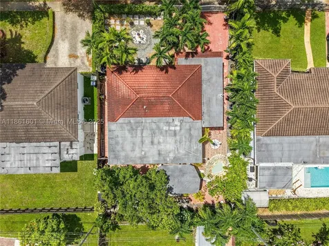6101 SW 13th Terrace West Miami FL 33144
