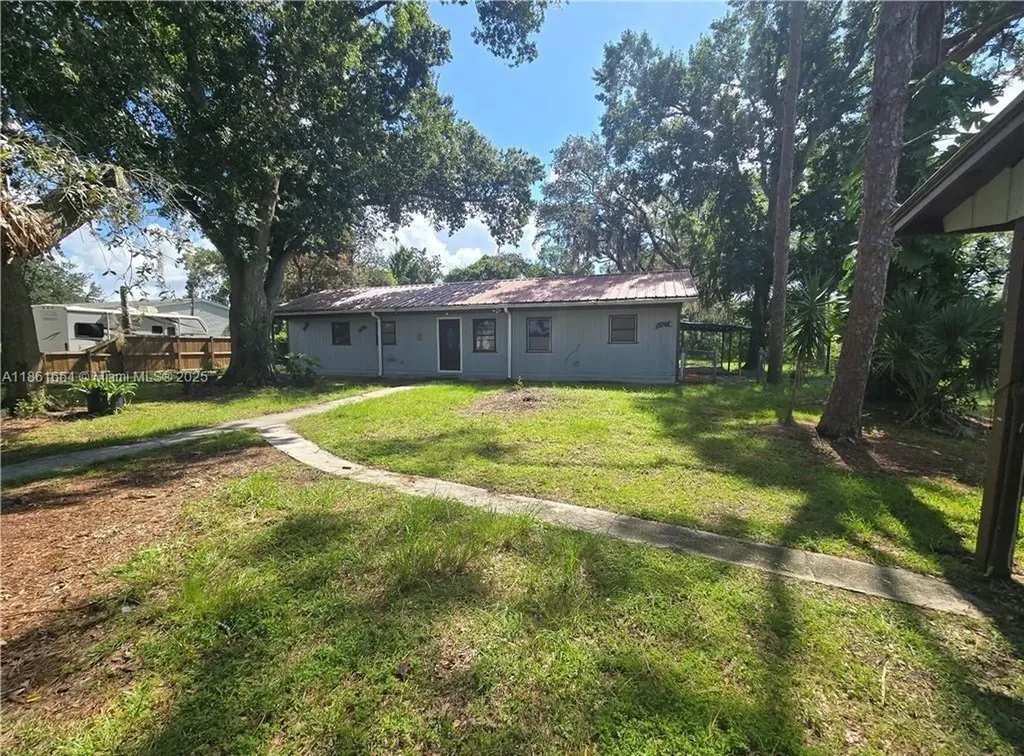1400 Randall Road Sebring FL 33872