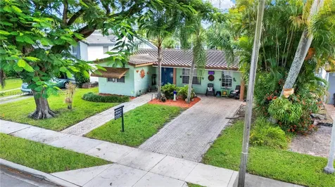1214 Polk Street Hollywood FL 33019