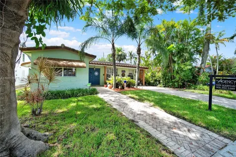 1214 Polk Street Hollywood FL 33019