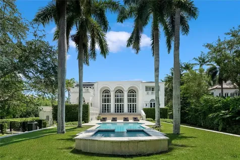 26 Tahiti Beach Island Road Coral Gables FL 33143
