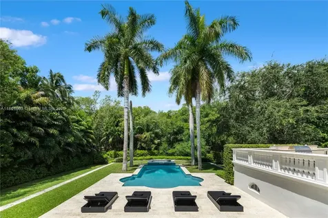 26 Tahiti Beach Island Road Coral Gables FL 33143