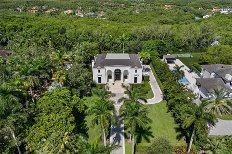26 Tahiti Beach Island Road Coral Gables FL 33143