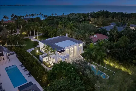 26 Tahiti Beach Island Road Coral Gables FL 33143
