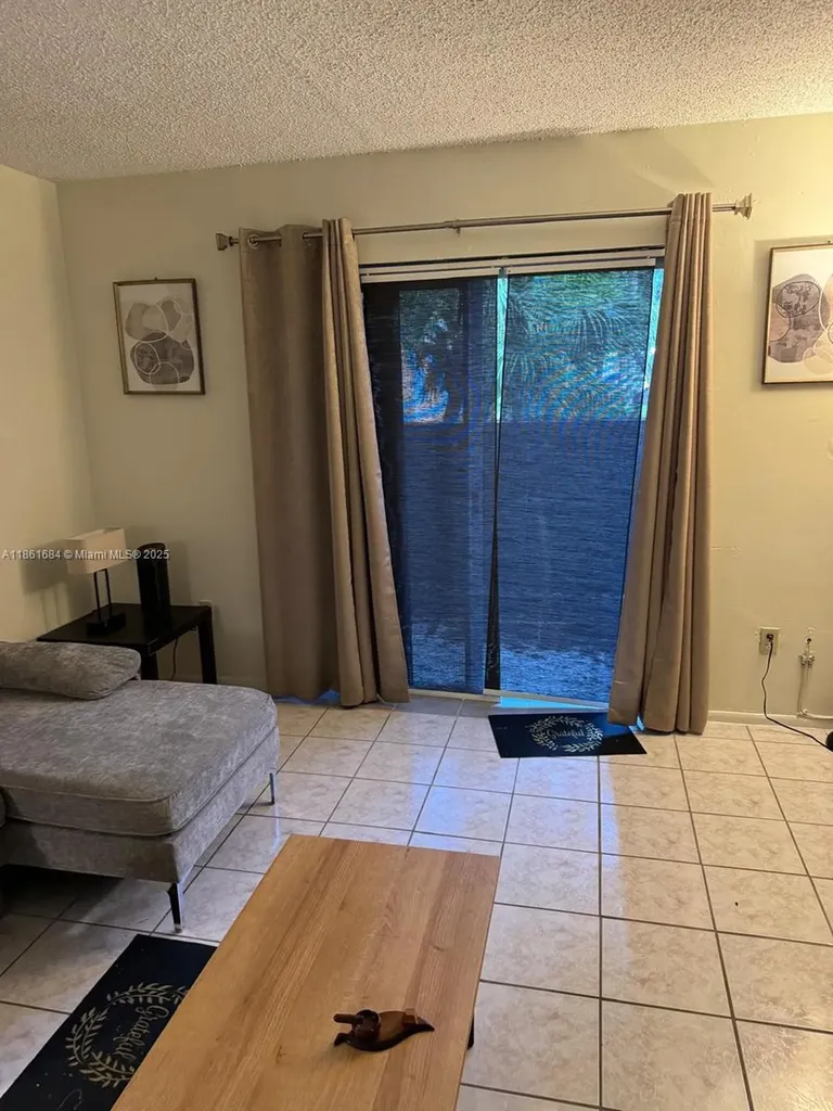 10794 N Kendall Drive Miami FL 33176