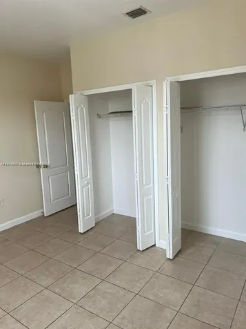 1660 SE 29th Street Homestead FL 33035