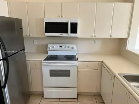 1660 SE 29th Street Homestead FL 33035
