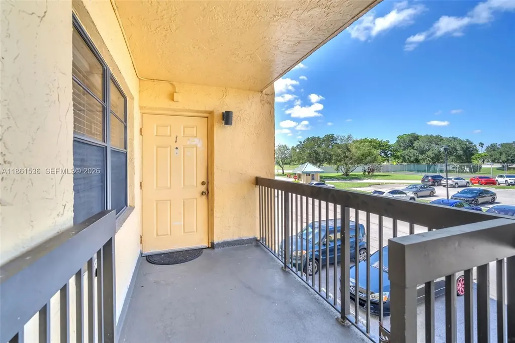 6575 W Oakland Park Boulevard Lauderhill FL 33313