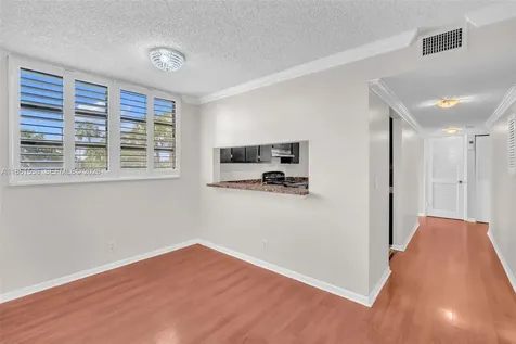 6575 W Oakland Park Boulevard Lauderhill FL 33313