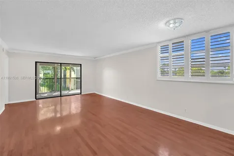 6575 W Oakland Park Boulevard Lauderhill FL 33313