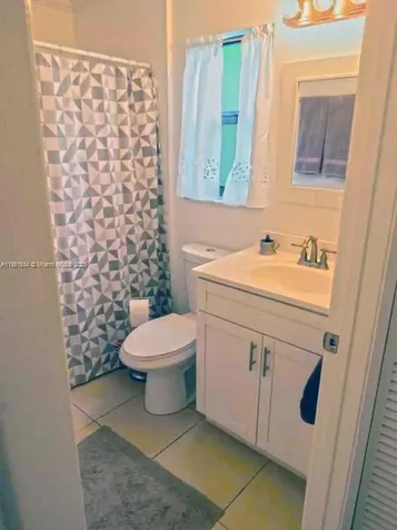 22 Crossings Circle Boynton Beach FL 33435