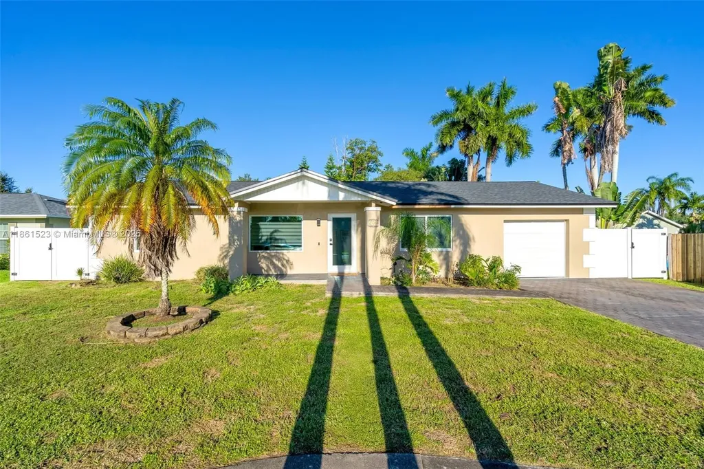 1120 SW 128th Drive Davie FL 33325