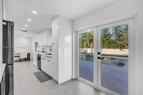1120 SW 128th Drive Davie FL 33325