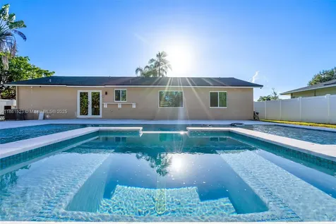 1120 SW 128th Drive Davie FL 33325