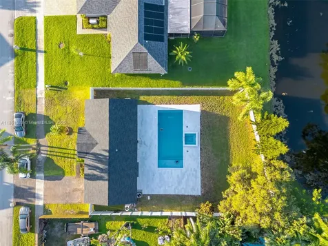 1120 SW 128th Drive Davie FL 33325