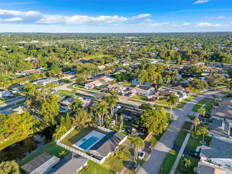 1120 SW 128th Drive Davie FL 33325