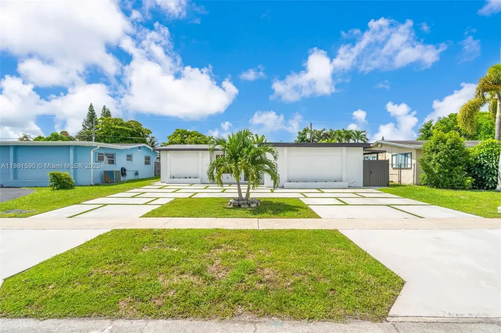 8640 NW 26th Place Sunrise FL 33322
