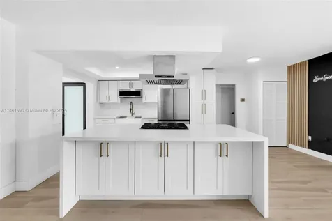 8640 NW 26th Place Sunrise FL 33322