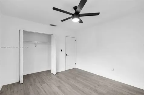 8640 NW 26th Place Sunrise FL 33322