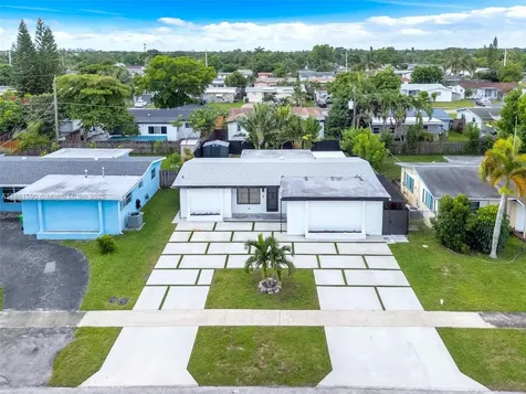 8640 NW 26th Place Sunrise FL 33322