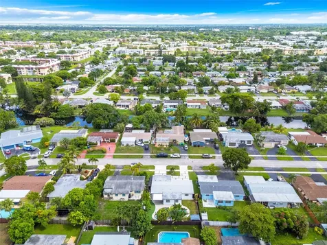 8640 NW 26th Place Sunrise FL 33322
