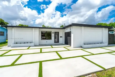 8640 NW 26th Place Sunrise FL 33322