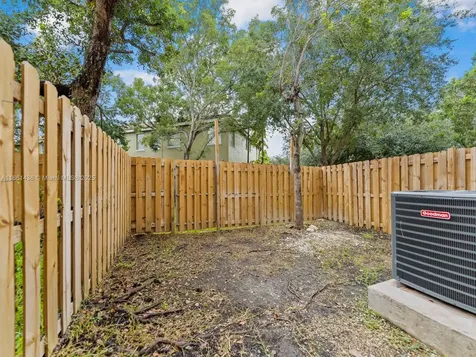1458 SE 26th Avenue Homestead FL 33035