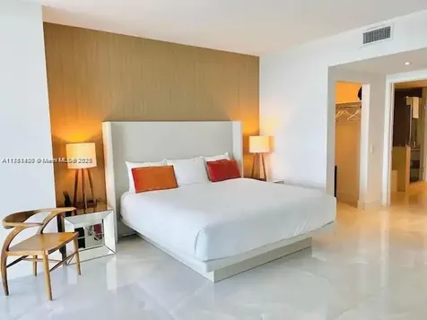 4111 S Ocean Drive Hollywood FL 33019