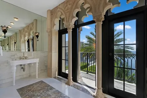 1840 S Bayshore Lane Miami FL 33133