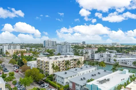 6900 Bay Drive Miami Beach FL 33141