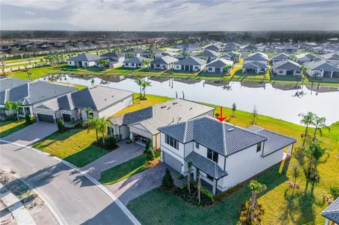 427 SE Vallarta Drive Port St. Lucie FL 34984
