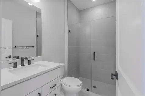 427 SE Vallarta Drive Port St. Lucie FL 34984