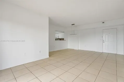 9340 Fontainebleau Boulevard Miami FL 33172
