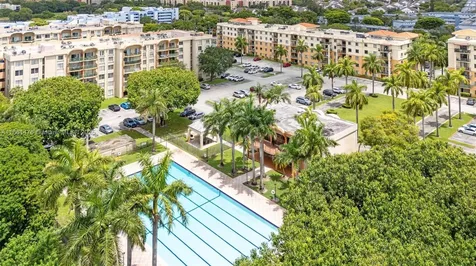 9340 Fontainebleau Boulevard Miami FL 33172