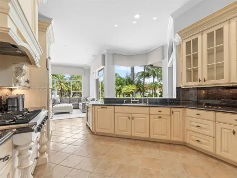 10915 NW 2nd Street Plantation FL 33324