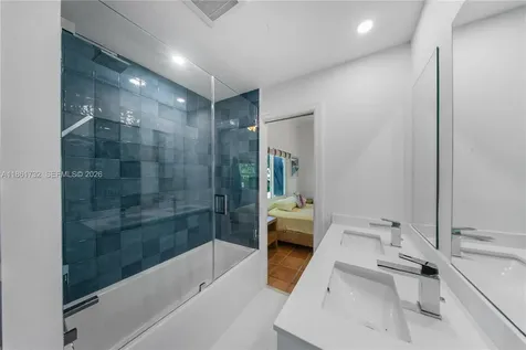 316 N Drive Islamorada FL 33036
